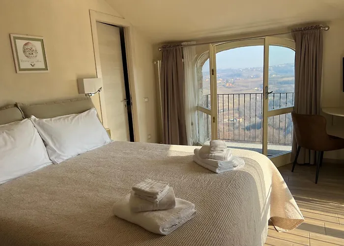 Bed and Breakfast Le mongolfiere Mondovì